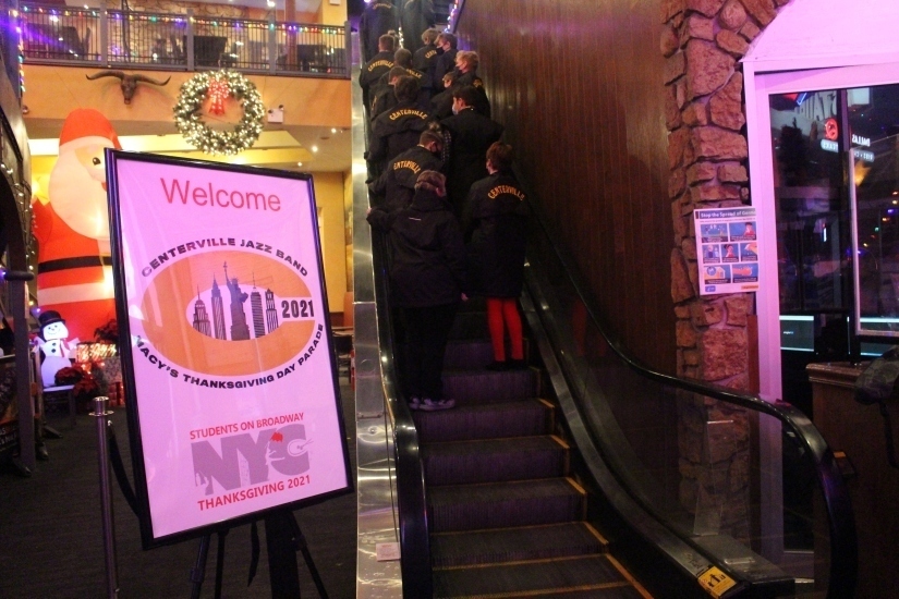New York City High School Band Olive Garden Celebration